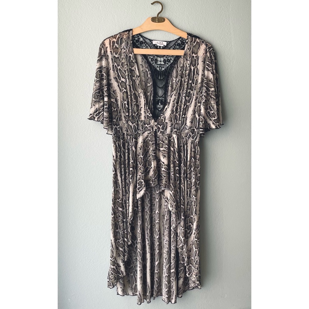 ♦️5/$15♦️L.I.F.E. | Long Snakeskin Snakeprint Sheer Beach Swim Cover-Up Cardigan